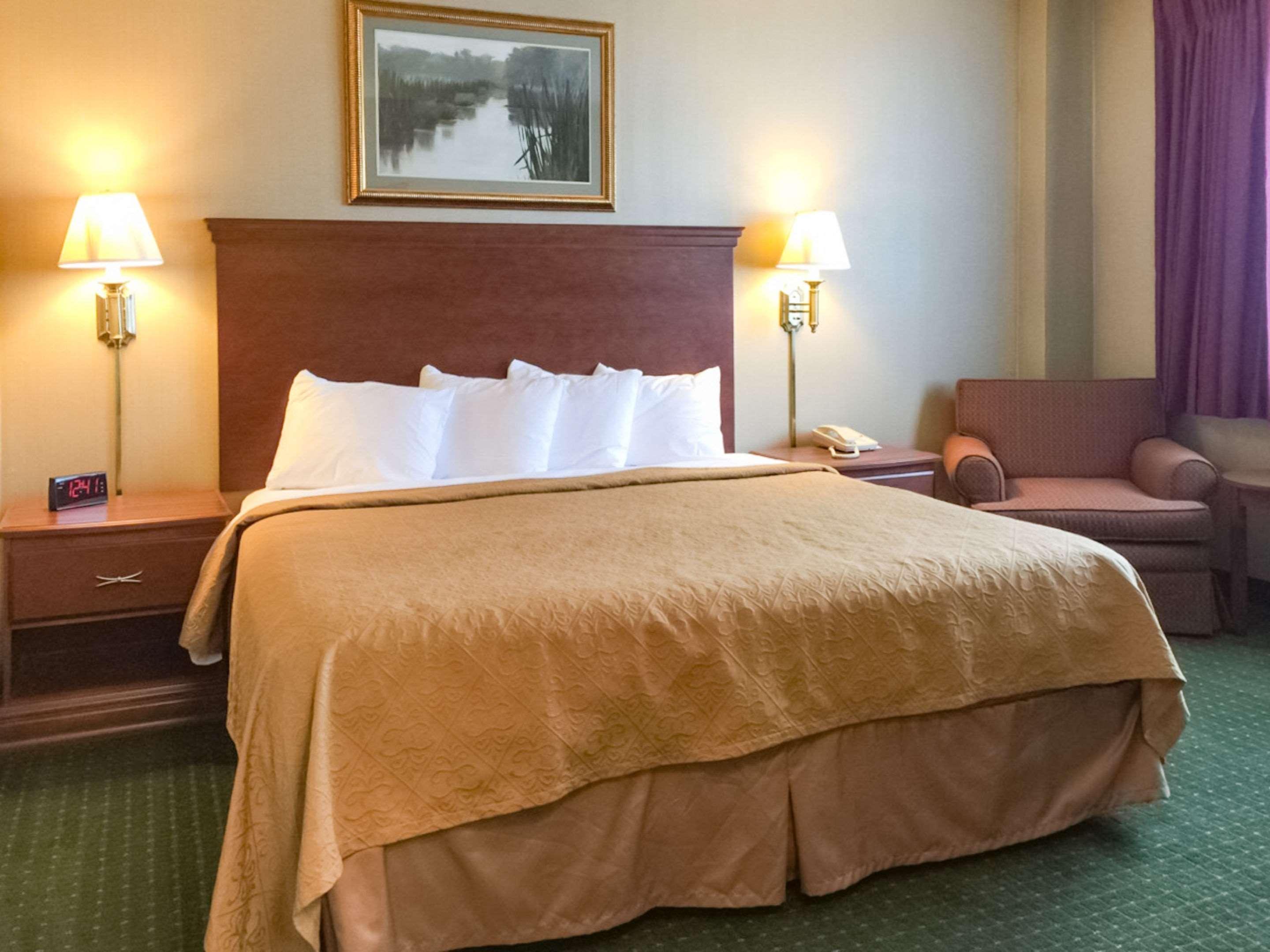 Inn Quality & Conference Center 3*